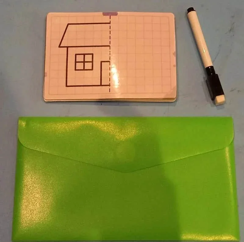 Lot de 20 cartes de symétrie