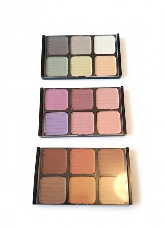3 Fards à paupière - 18 coloris